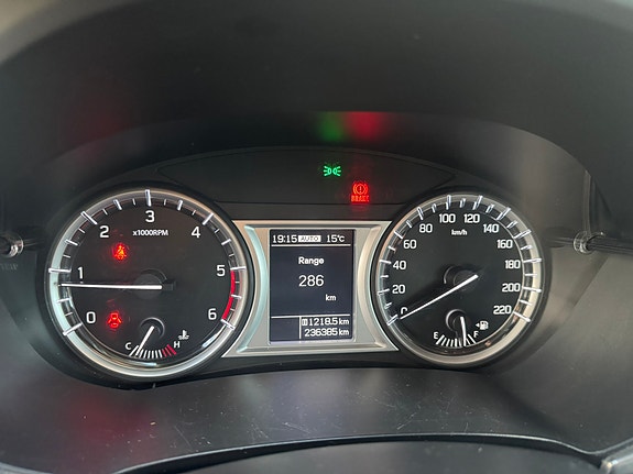 Suzuki Vitara 24 of 30