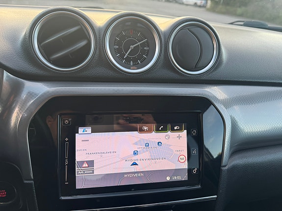 Suzuki Vitara 11 of 30