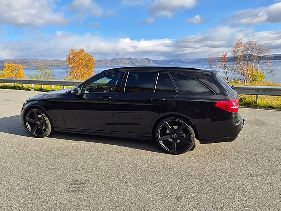 Mercedes-Benz C200 6 of 17