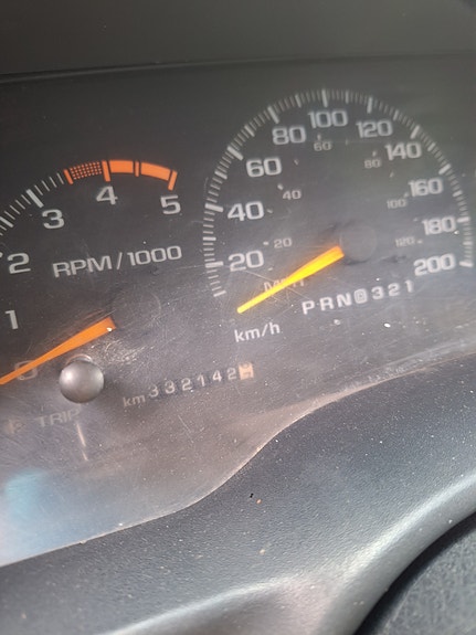 Chevrolet Suburban 6 of 13