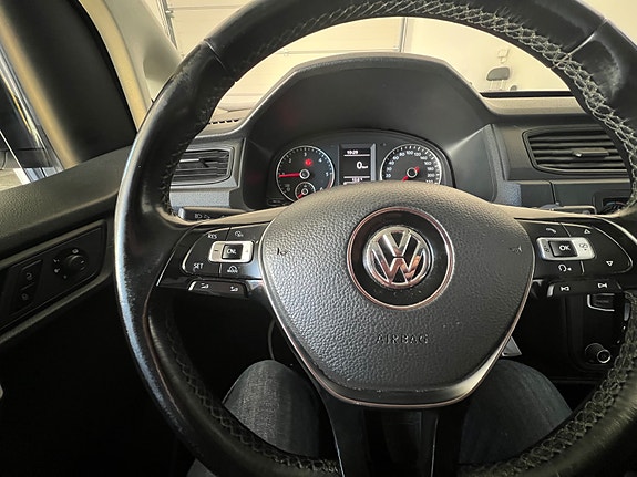 Volkswagen Caddy Maxi 12 of 13