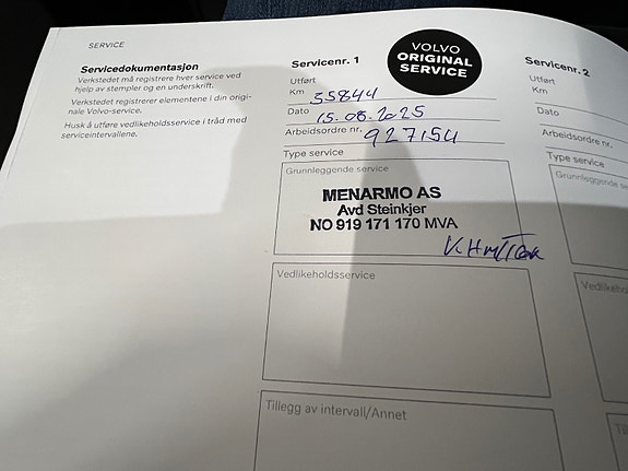 Volvo XC40 21 of 21