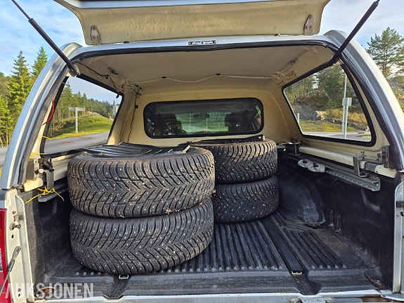 Nissan Navara 29 of 30