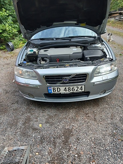 Volvo S60 8 of 18