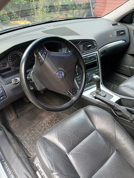 Volvo S60 14 of 18
