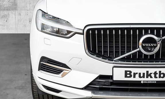 Volvo XC60 3 of 25