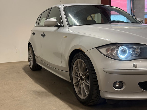 BMW 116i 7 of 30