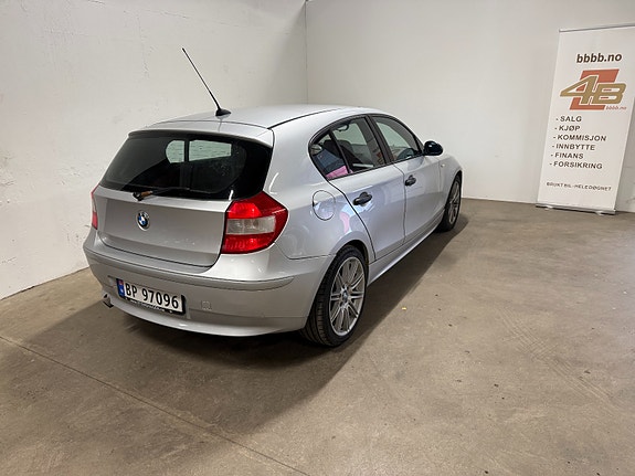 BMW 116i 10 of 30