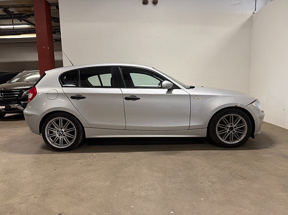 BMW 116i 16 of 30