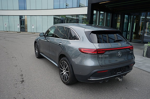 Mercedes-Benz EQC400 8 of 21