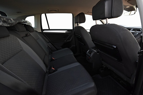 Volkswagen Tiguan 14 of 24