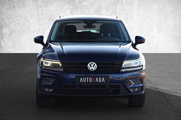 Volkswagen Tiguan 3 of 24