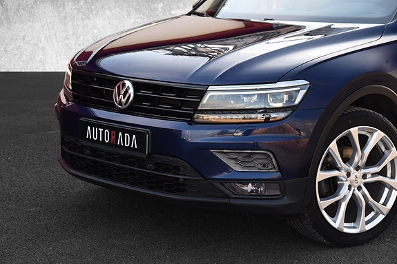 Volkswagen Tiguan 2 of 24