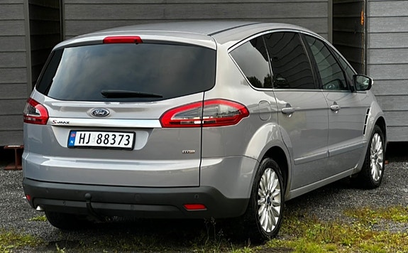 Ford S-MAX 5 of 25