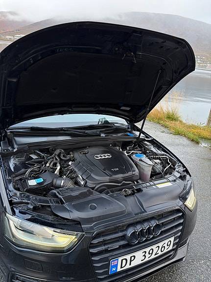 Audi A4 7 of 17