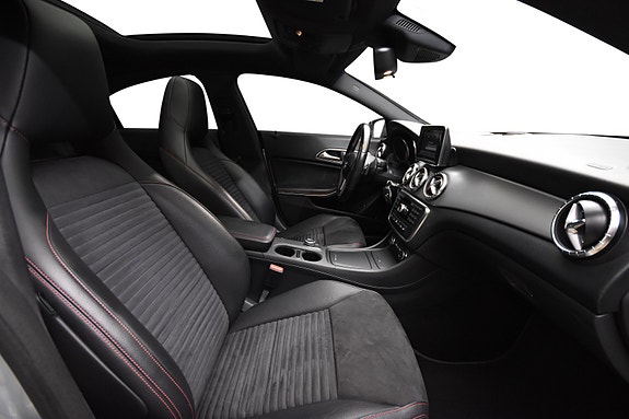 Mercedes-Benz CLA 11 of 29