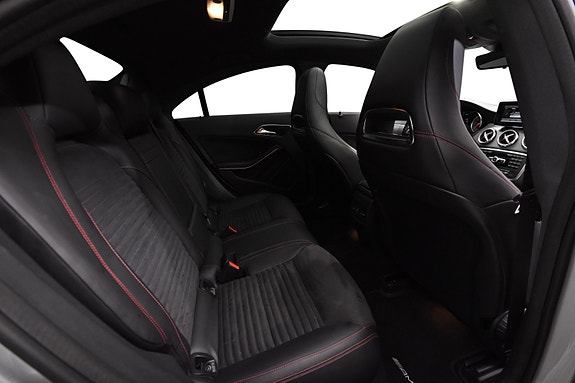 Mercedes-Benz CLA 13 of 29