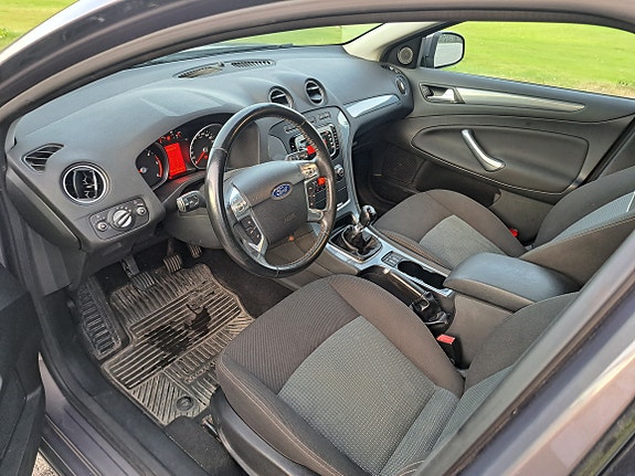 Ford Mondeo 5 of 7