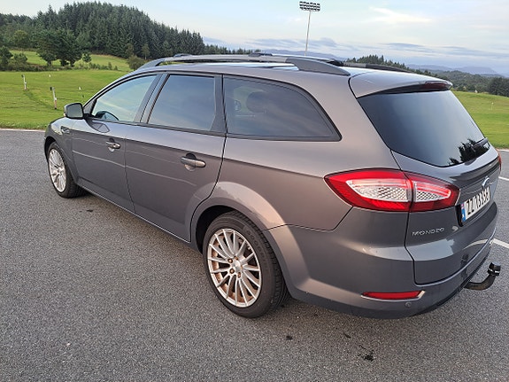 Ford Mondeo 4 of 7