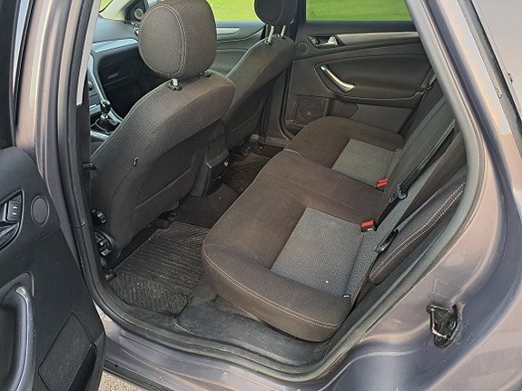Ford Mondeo 6 of 7