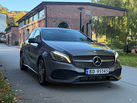 Mercedes-Benz A180 3 of 20