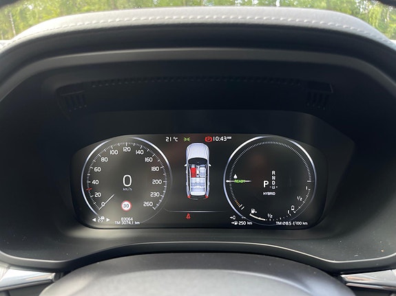 Volvo XC60 18 of 30