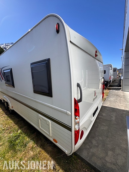 Bürstner AVERSO NORDIC 650 TS - 5 sengeplasser - Alde - WC/Dusj - TV 7 of 30