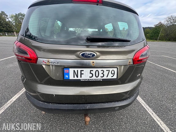 Ford S-MAX 14 of 30