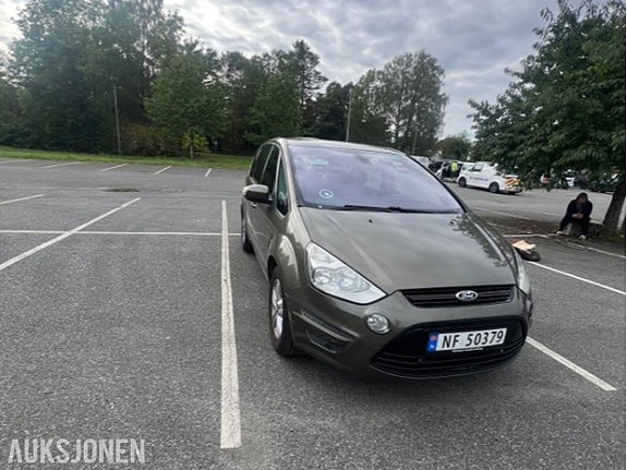 Ford S-MAX 9 of 30