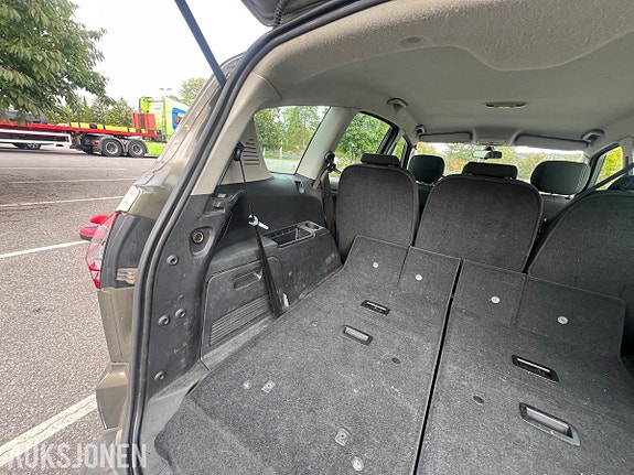 Ford S-MAX 29 of 30