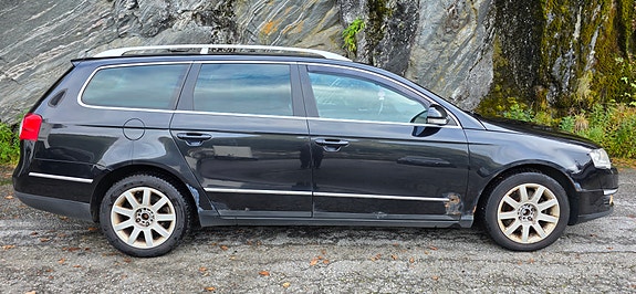 Volkswagen Passat 15 of 28