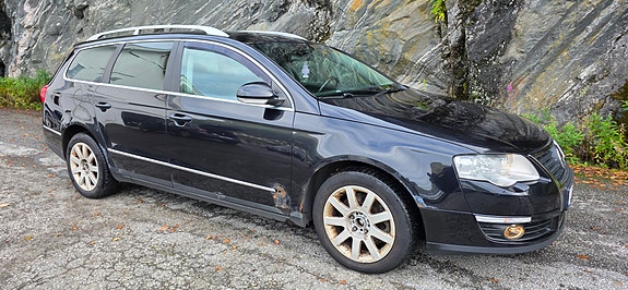 Volkswagen Passat 16 of 28