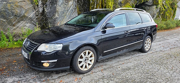 Volkswagen Passat 12 of 28