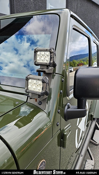 Jeep Wrangler Unlimited 21 of 30