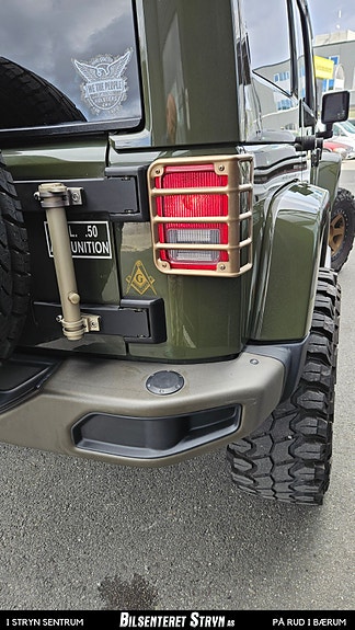 Jeep Wrangler Unlimited 22 of 30