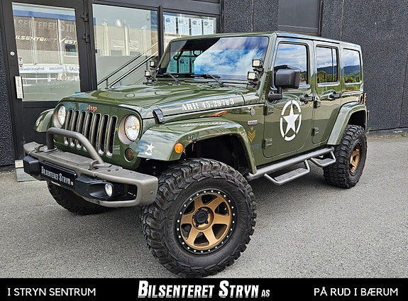 Jeep Wrangler Unlimited 2 of 30