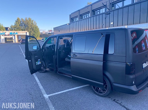 Volkswagen Transporter 16 of 19