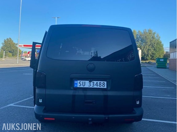 Volkswagen Transporter 2 of 19