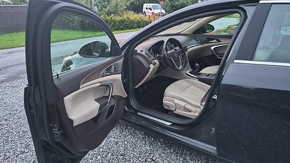 Opel Insignia 5 of 6