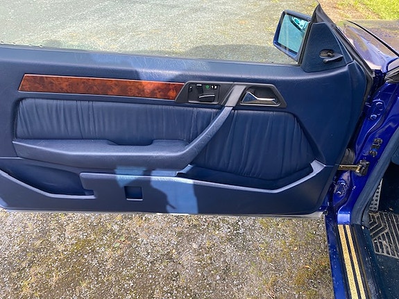 Mercedes-Benz E230 7 of 20