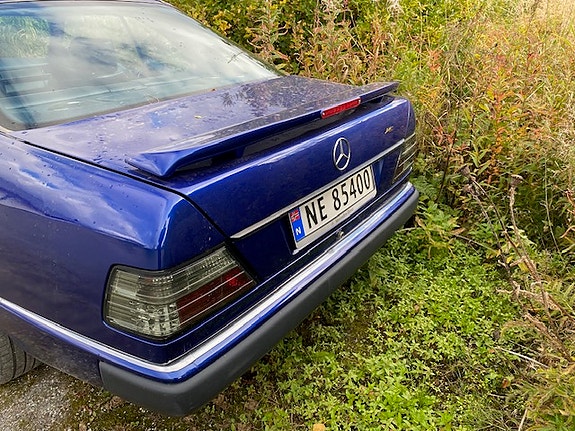 Mercedes-Benz E230 13 of 20