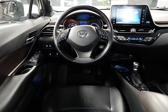 Toyota C-HR 16 of 29