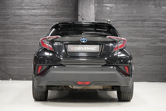 Toyota C-HR 9 of 29