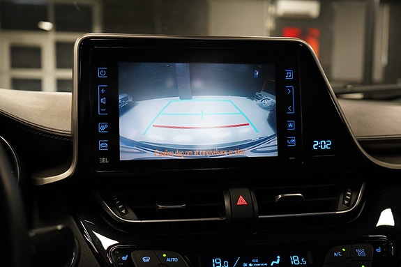 Toyota C-HR 24 of 29