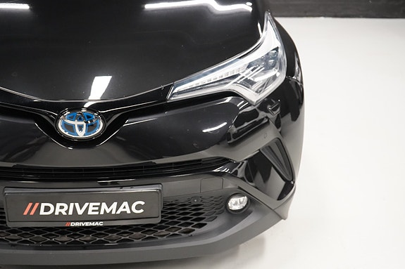Toyota C-HR 8 of 29
