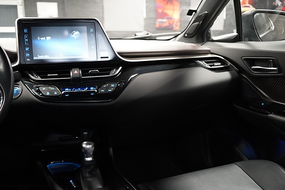 Toyota C-HR 22 of 29