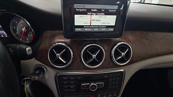 Mercedes-Benz GLA250 30 of 30