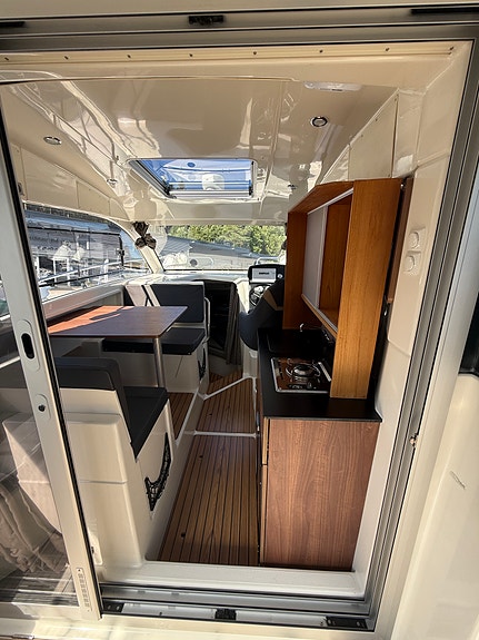 Uttern C77 24 of 30