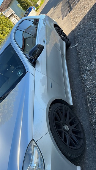 Mercedes-Benz E220 d 9 of 9