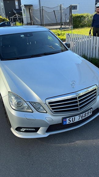 Mercedes-Benz E220 d 6 of 9